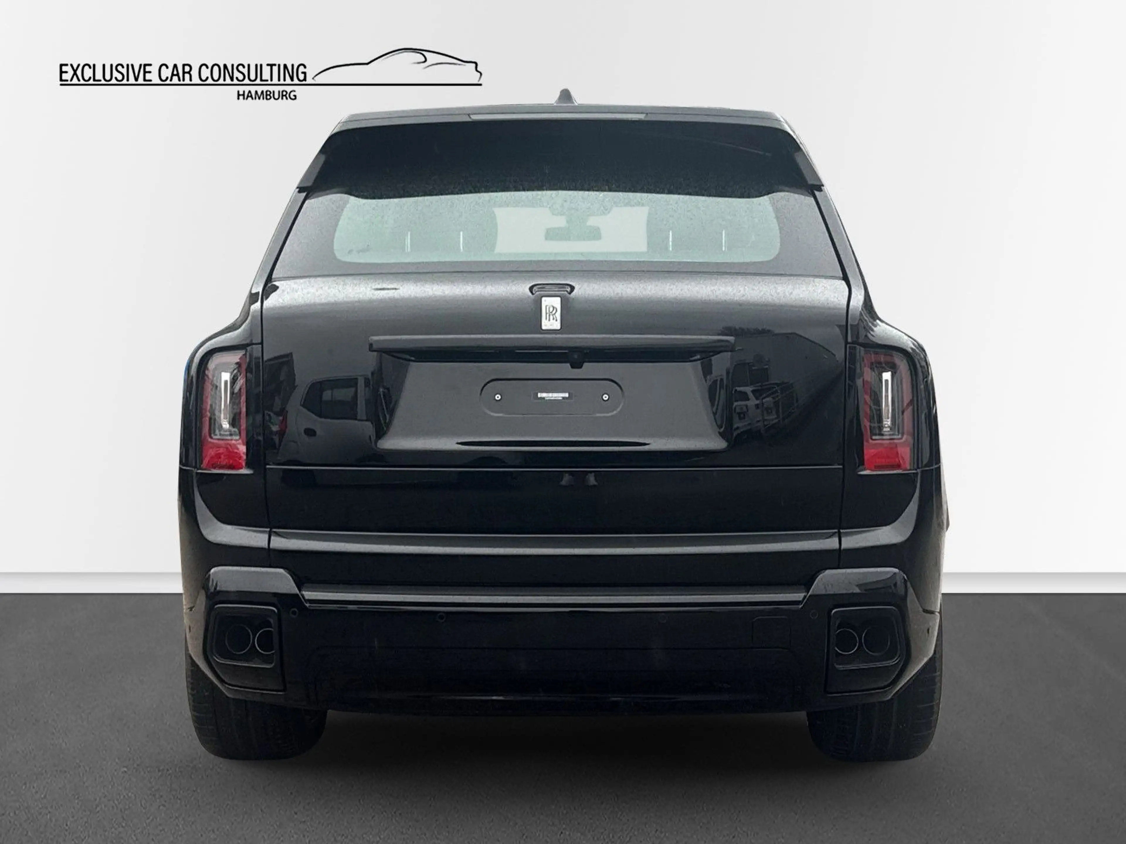 Rolls-Royce Cullinan Silver Badge — photo 5