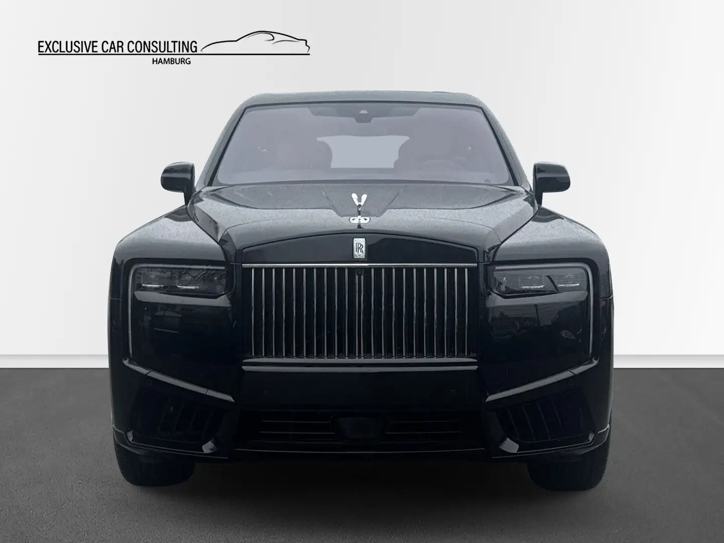 Rolls-Royce Cullinan Silver Badge Schwarz - 2