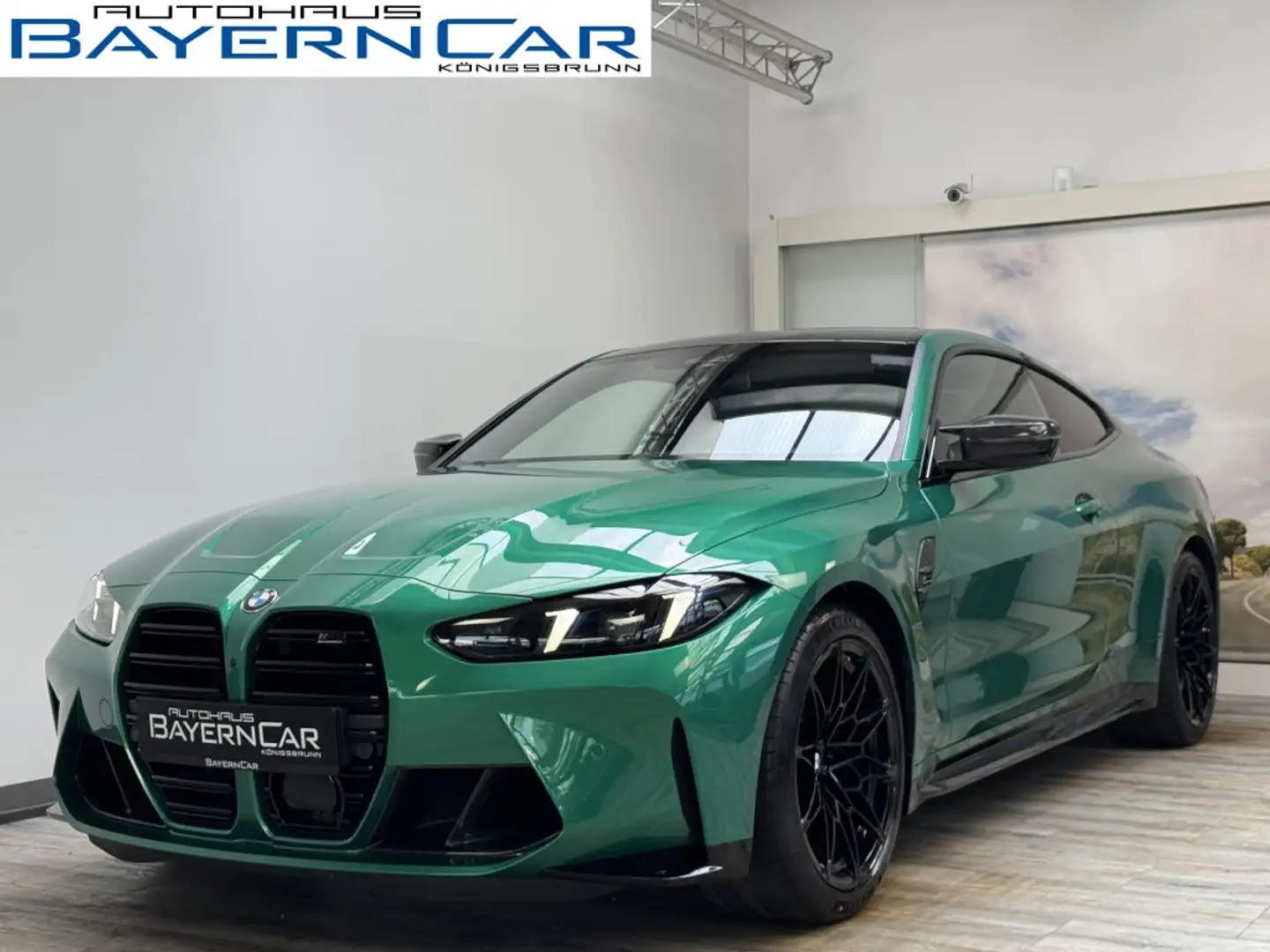 BMW M4 Competition xDrive ACC Carbon Drivers 360° Zelená - 1