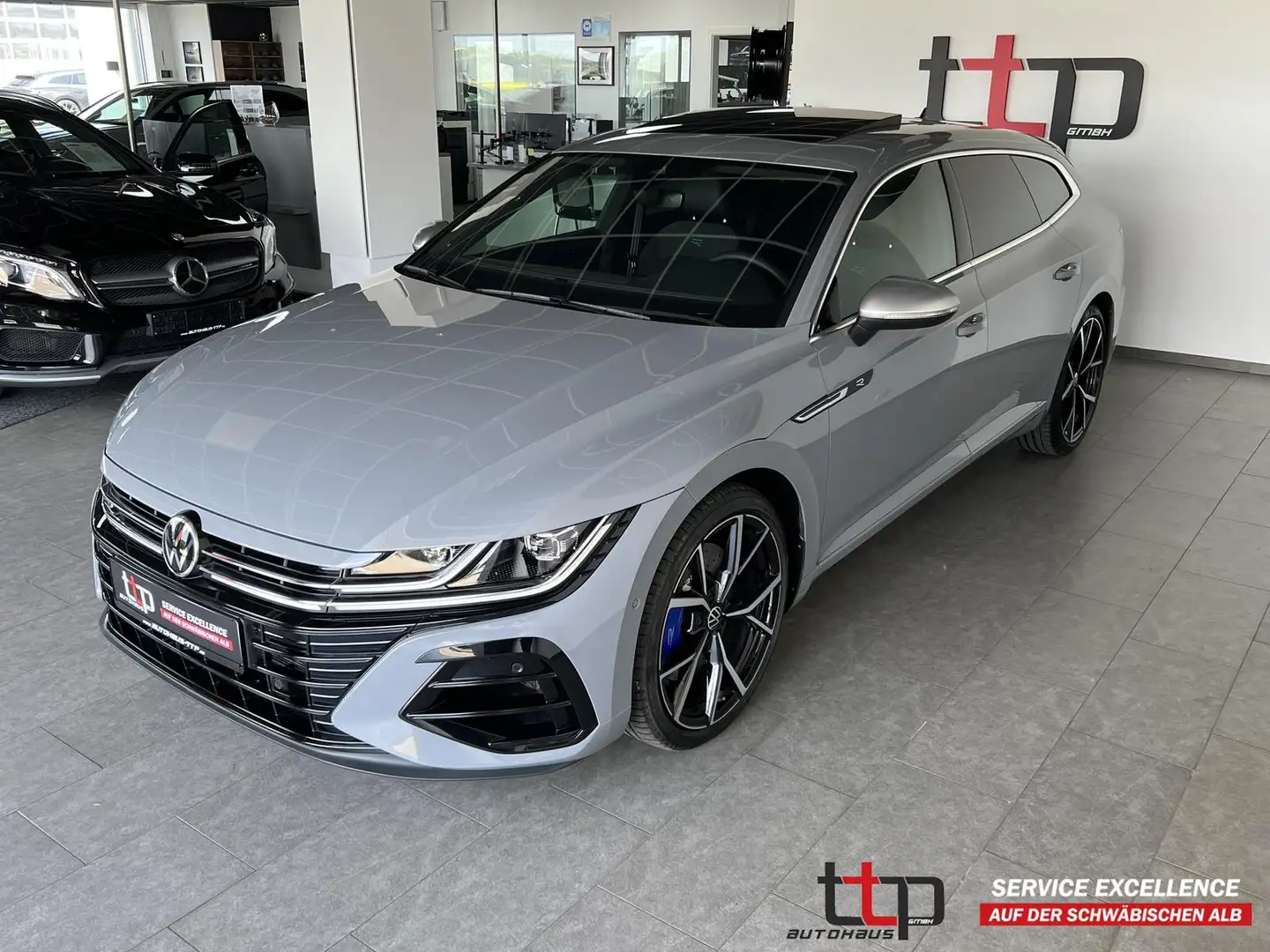 Volkswagen Arteon R SB Pano MATRIX R.Kamera 20 Alu ACC Gris - 1