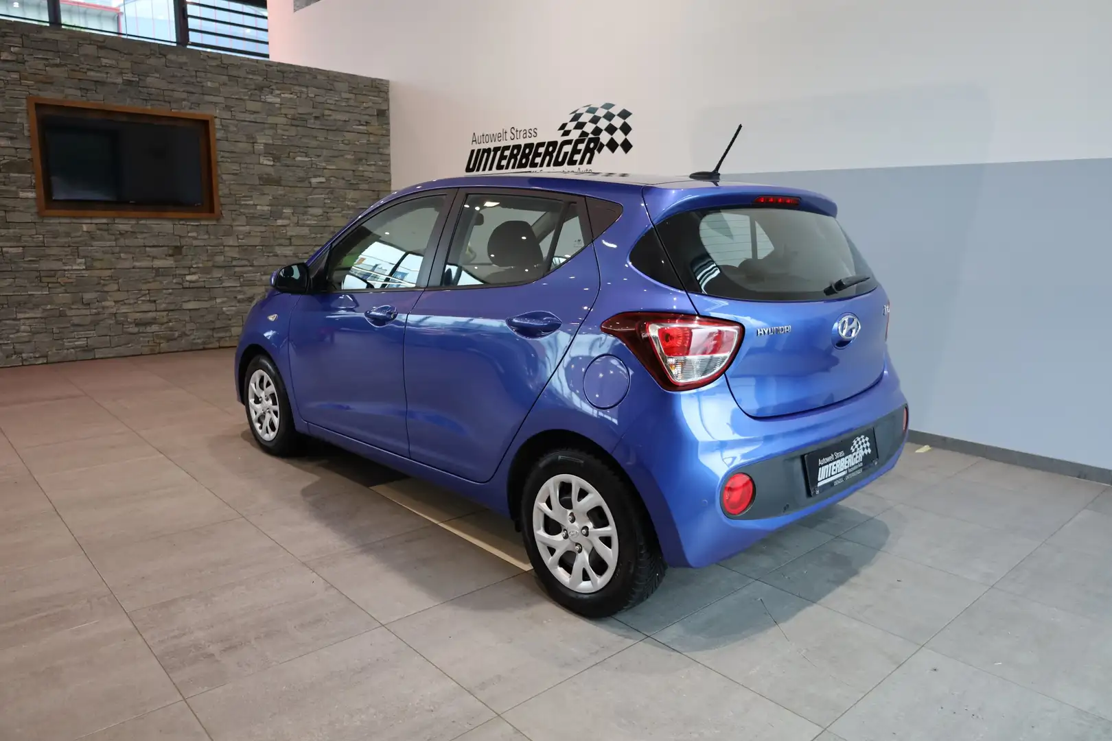 Hyundai i10 i10 Level 3 1,0 MT Blau - 2