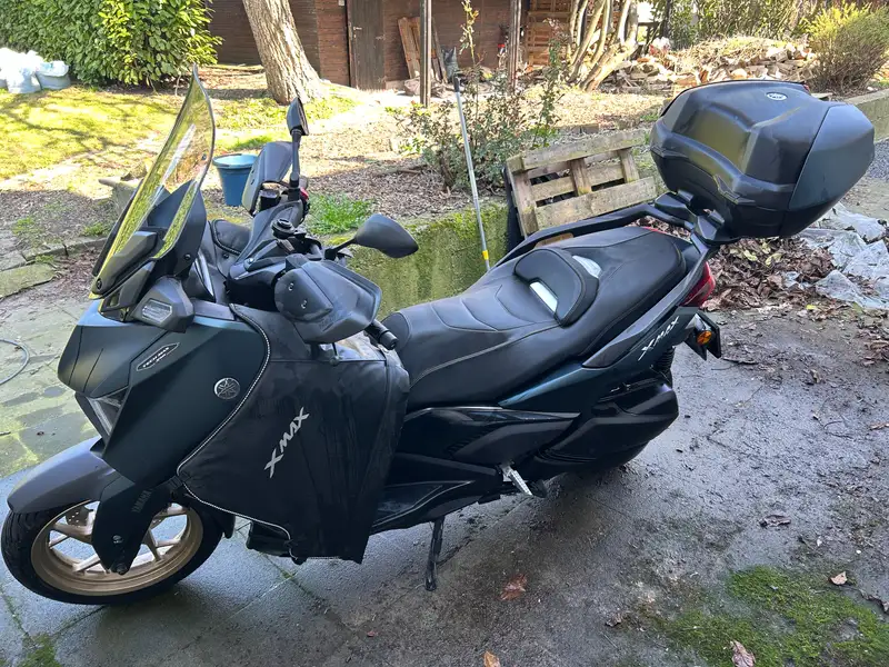 Yamaha X-Max 300 - foto 3