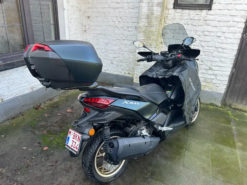 Yamaha X-Max 300 - foto 2