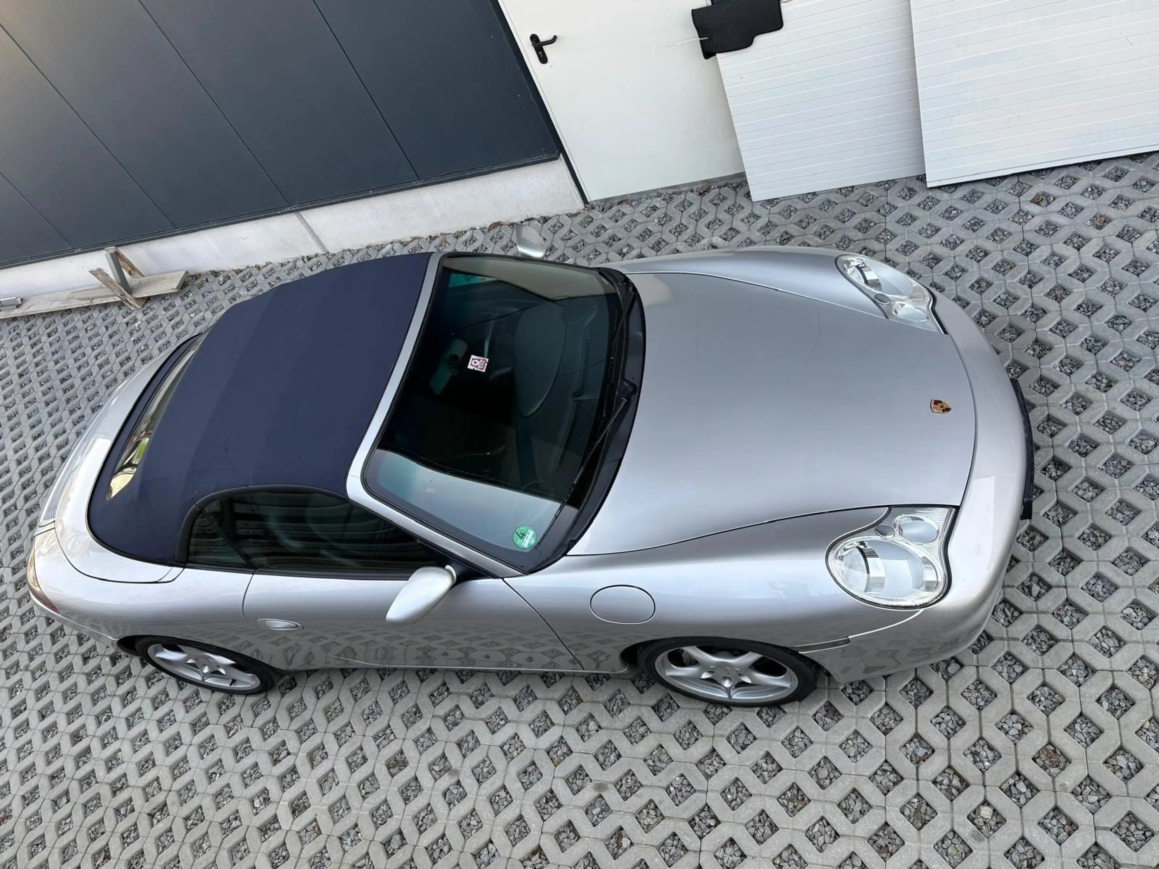 Porsche 996 Carrera 4 Cabrio orig Km, tip.,voll — photo 14