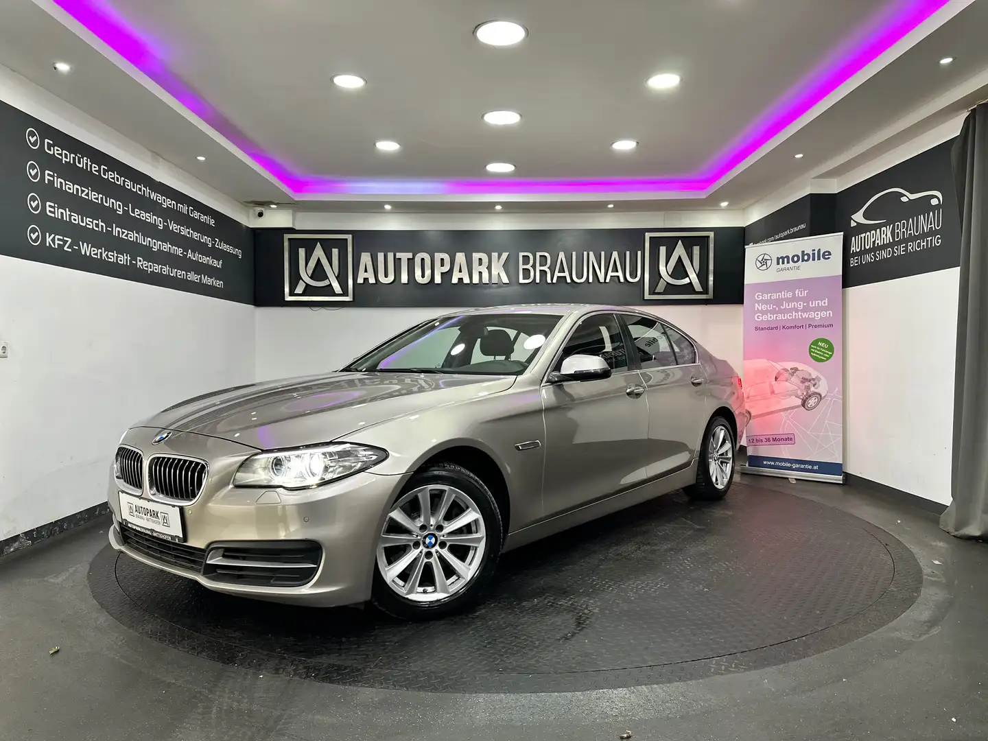 BMW 520 d Lim. F10 Aut. *92.000KM*1.BESITZ*LED* Grau - 1