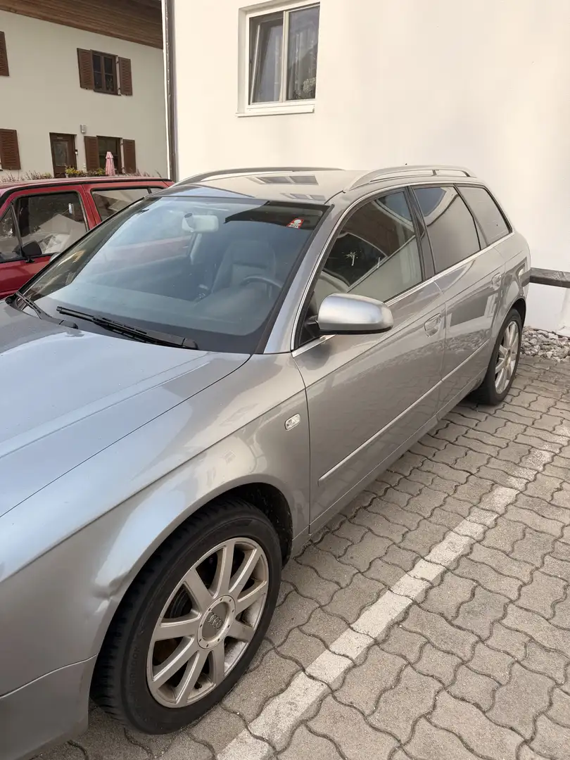 Audi A4 A4 Avant 3,0 TDI V6 quattro Tiptronic Grau - 2