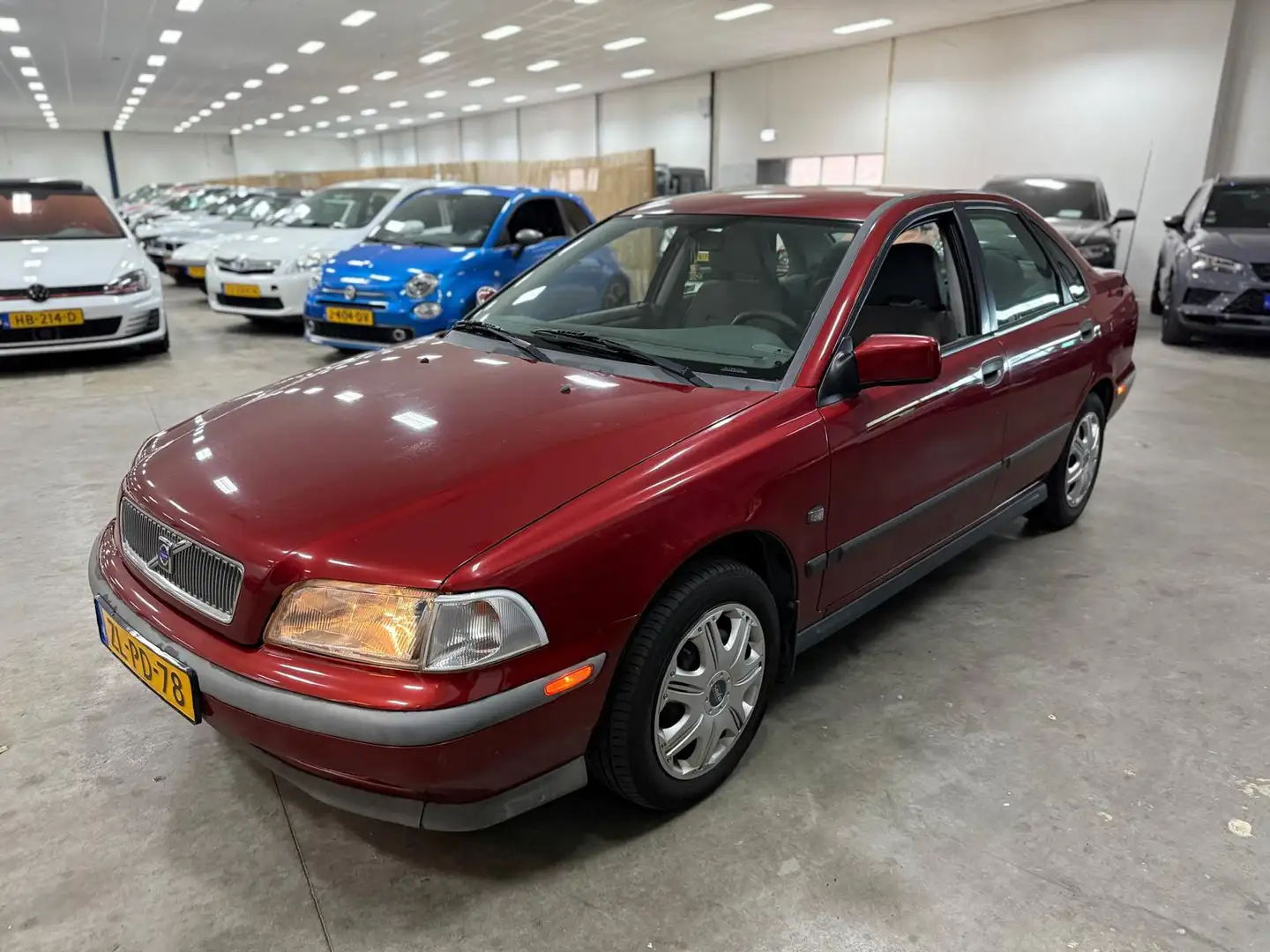 Volvo S40 1.8 /AUTOMAAT / NAP / NETTE AUTO / NIEUWE APK Rood - 2