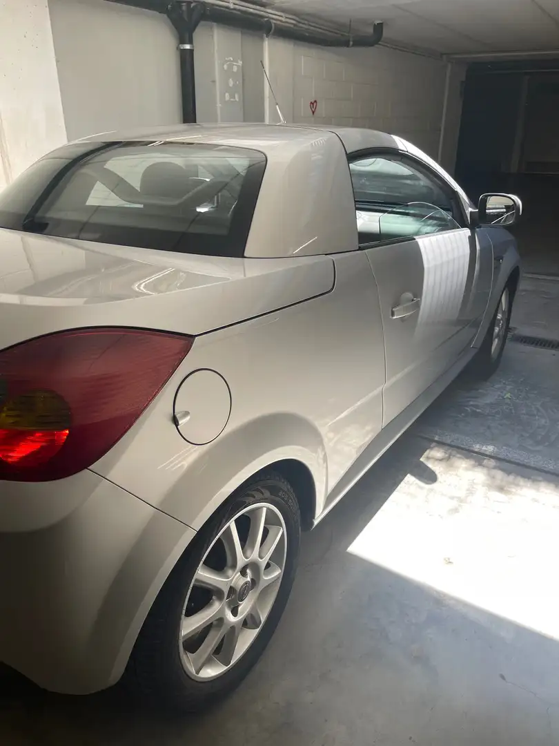 Opel Tigra Tigra Twintop 1.3 cdti Sport Silber - 2