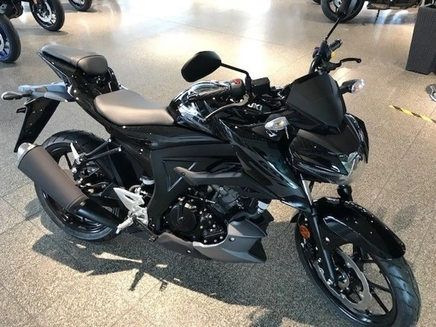 Suzuki GSX-S 125 2 Jahre Anschlußgarantie) Negru - 2