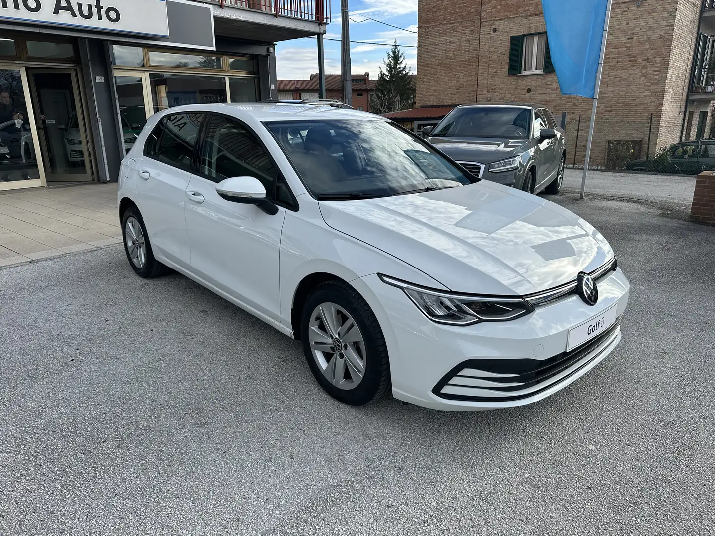 Volkswagen Golf Golf VIII 2020 2.0 tdi Life 115cv Bianco - 2