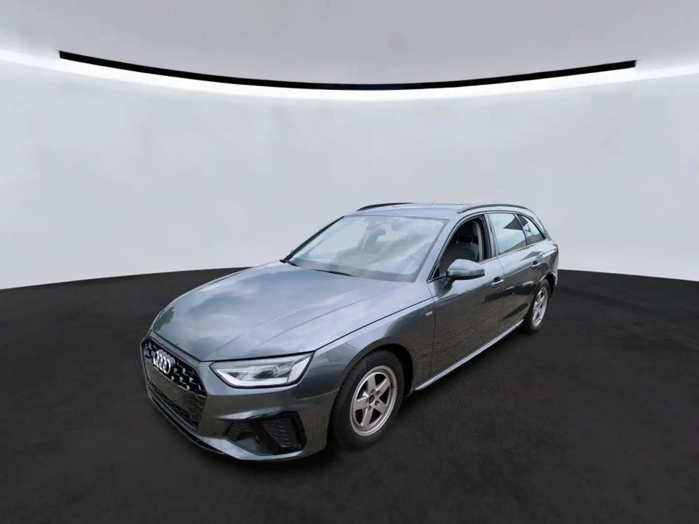 Audi A4 Avant 35 TDI S line Grijs - 1