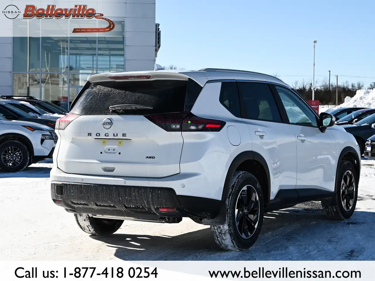 Nissan Rogue снимка Nissan Rogue