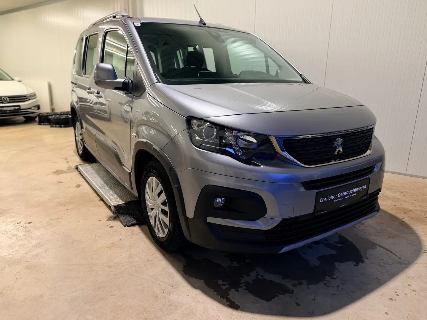 Peugeot Rifter Allure L1 | Familienauto | 2 Schiebetüren | ISO Grau - 1
