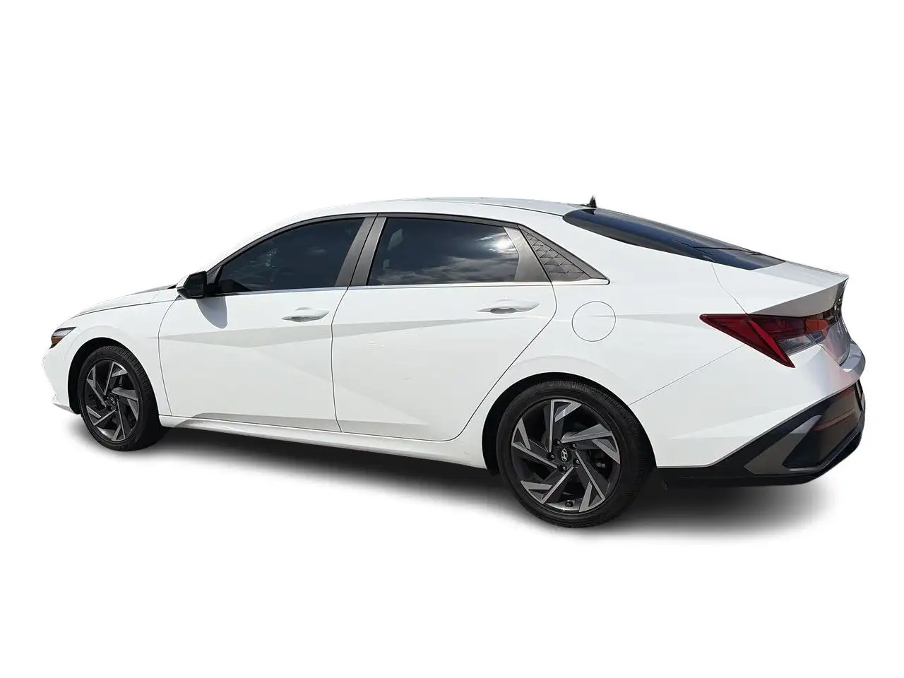 Hyundai ELANTRA снимка Hyundai ELANTRA