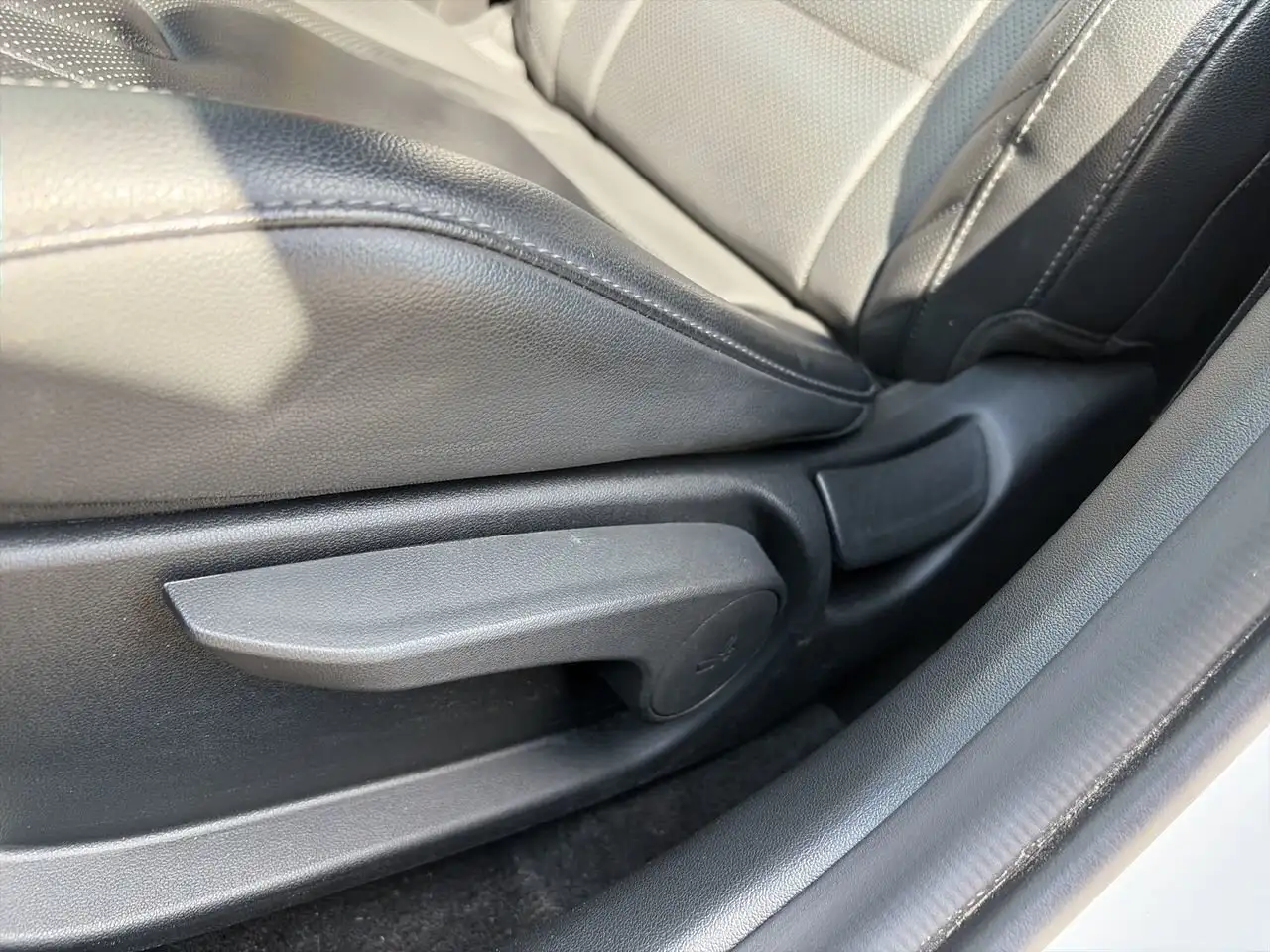 Hyundai ELANTRA снимка Hyundai ELANTRA