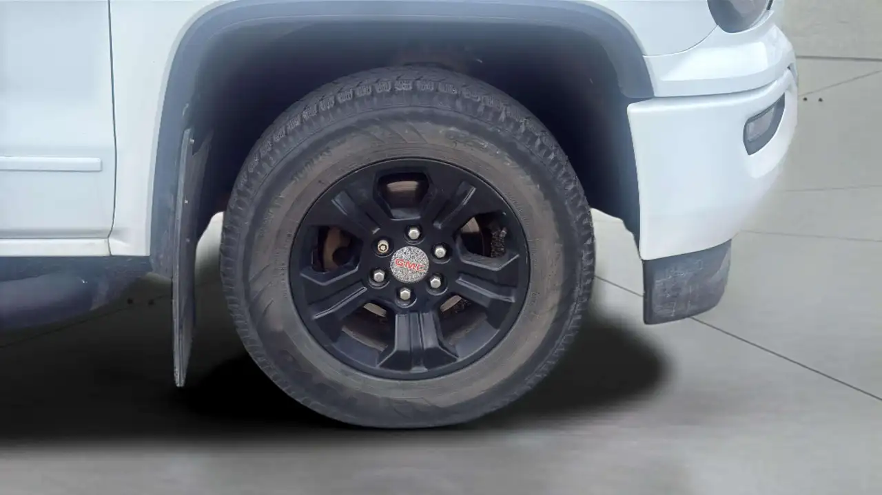 GMC Sierra 1500 снимка GMC Sierra 1500