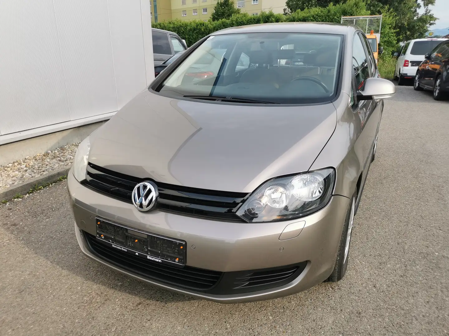 Volkswagen Golf Plus 1.4 TSI DSG Trendline Brun - 1