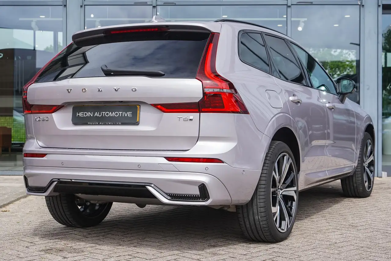 Volvo XC60 2026 — фото 6
