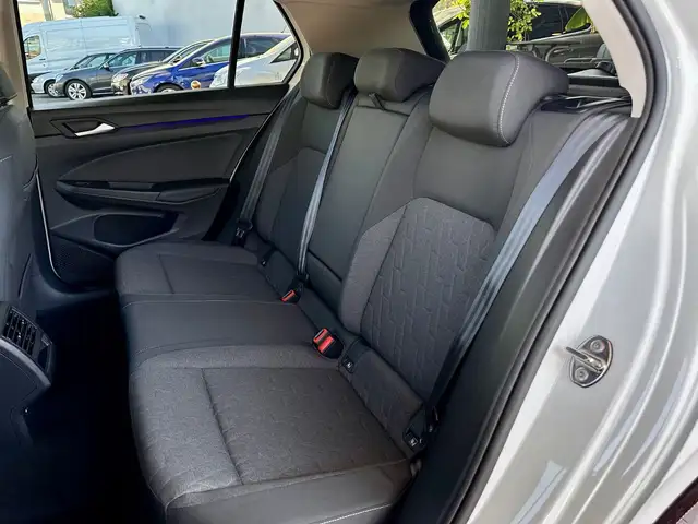 Volkswagen Golf view 25