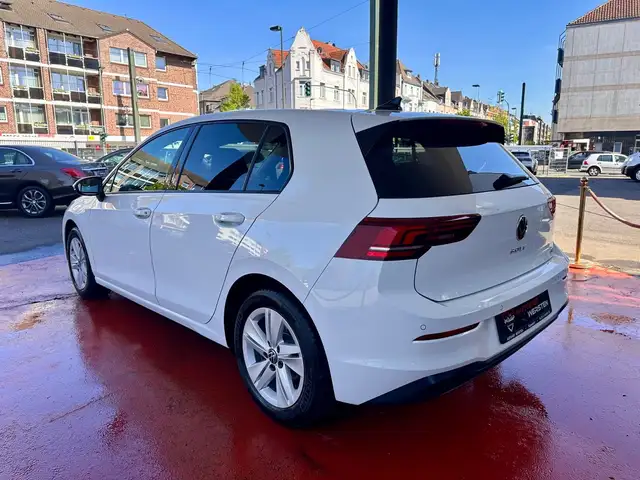 Volkswagen Golf view 6