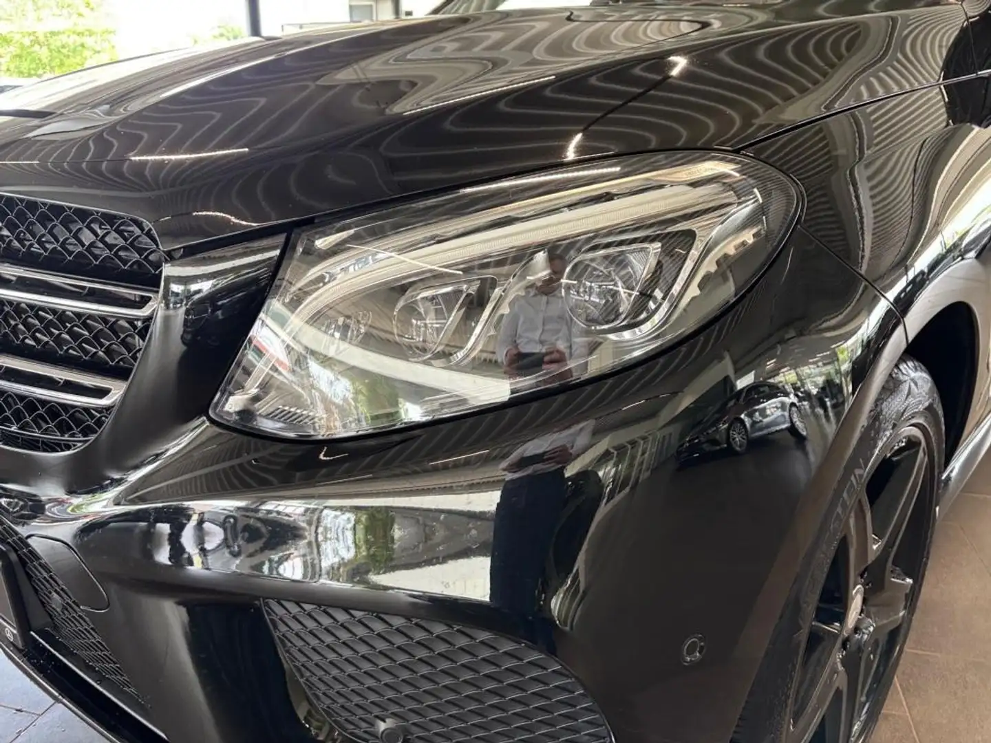 Mercedes-Benz GLE 350 d 4M AMG - Panorama - AHK - Night - Memory Noir - 2