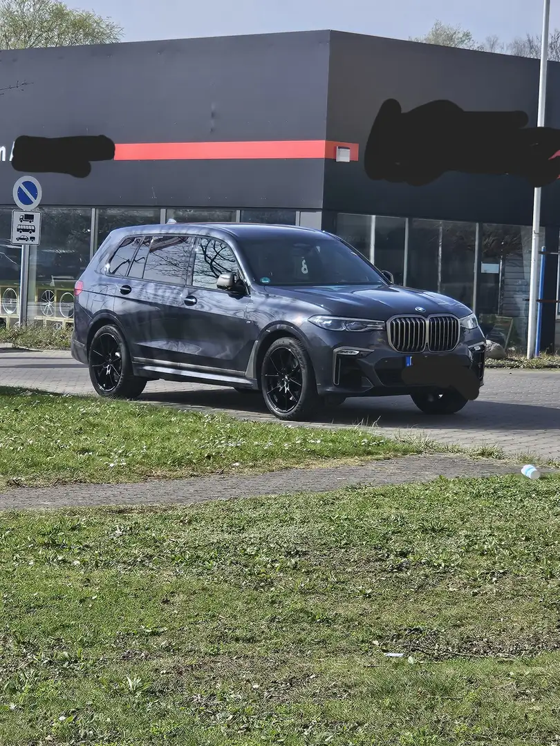 BMW X7 M M 50i - 1