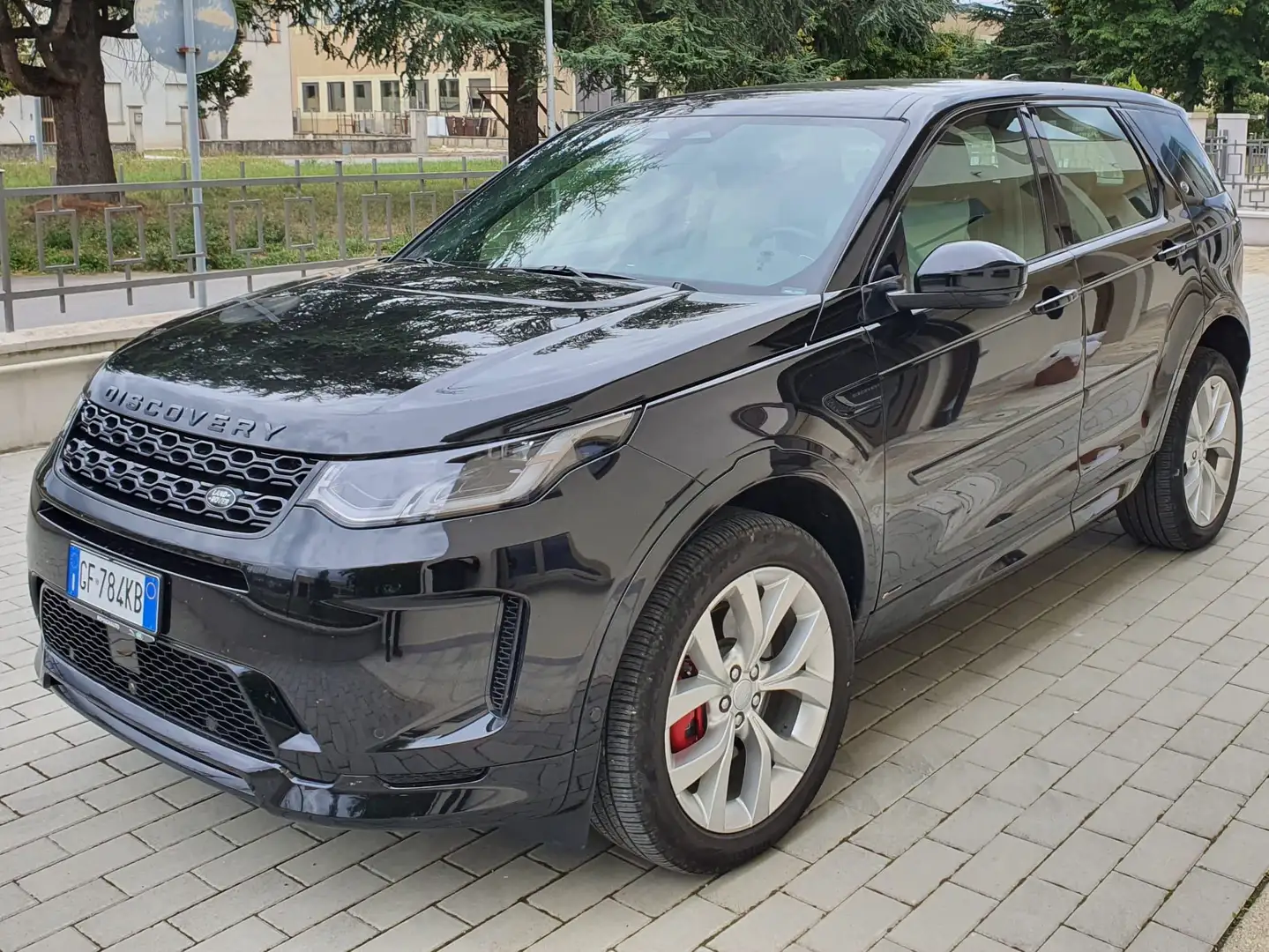 Land Rover Discovery Sport Discovery Sport I 2020 2.0 si4 mhev R-Dynamic HSE Noir - 1