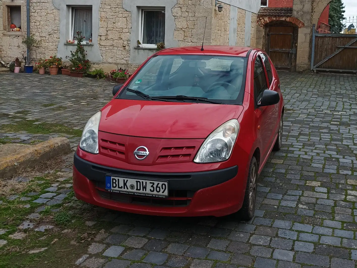 Nissan Pixo Pixo 1.0 acenta Czerwony - 1