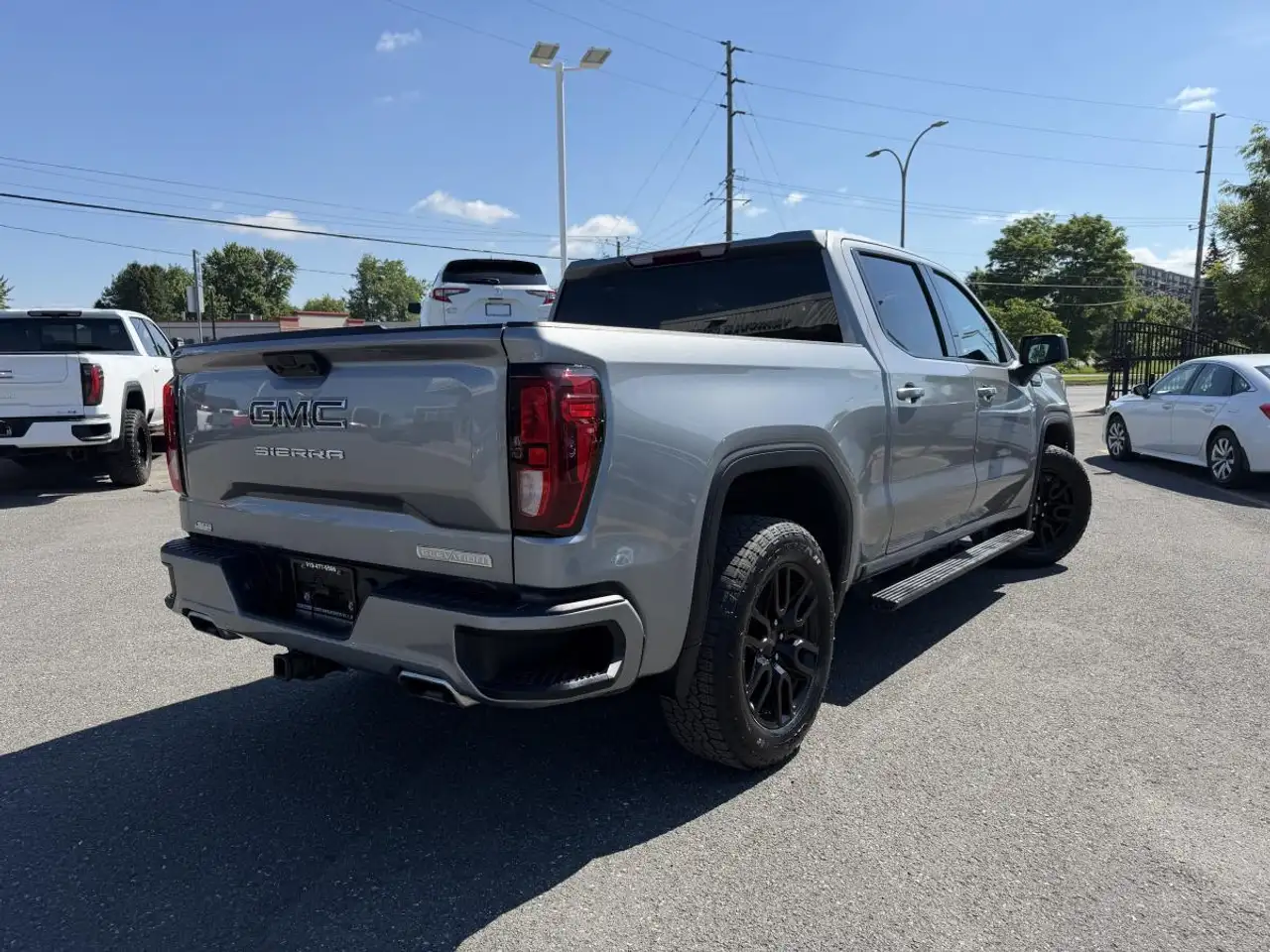 GMC Sierra 1500 снимка GMC Sierra 1500