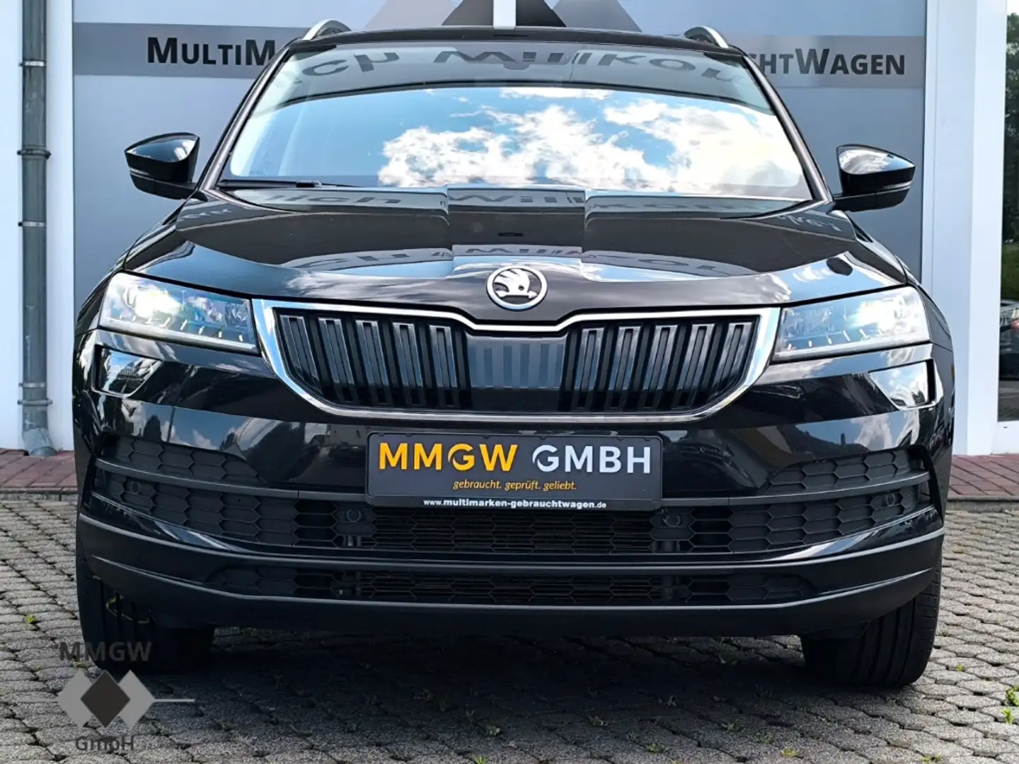 Skoda Karoq Clever 4x4 2.0 TDI EU6d Navi/LED/Mehrzonenklima/DA Schwarz - 2