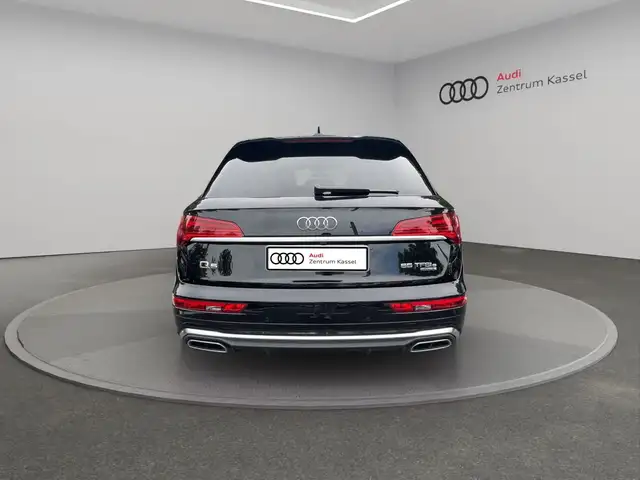Audi Q5 view 6