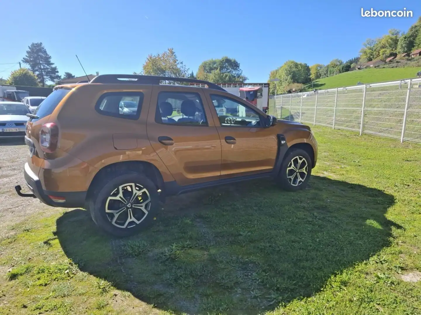 Dacia Duster 4X4 110 CV 1ere MAIN (belex auto A YOLET) Oro - 2