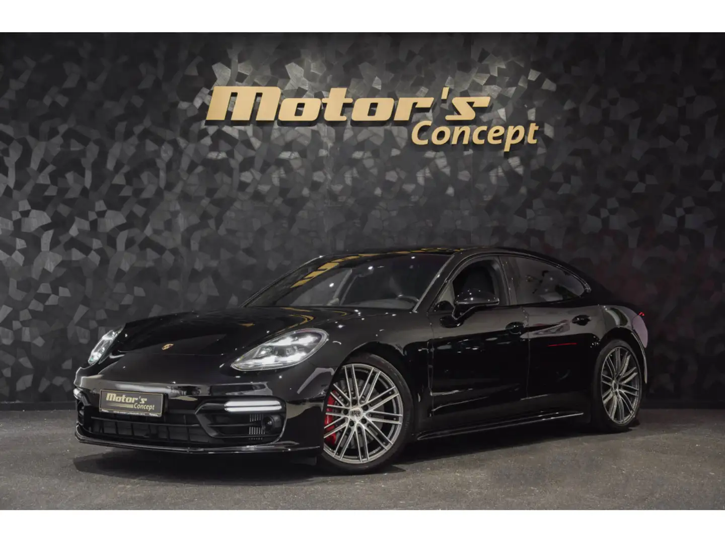 Porsche Panamera Turbo V8 Noir - 1