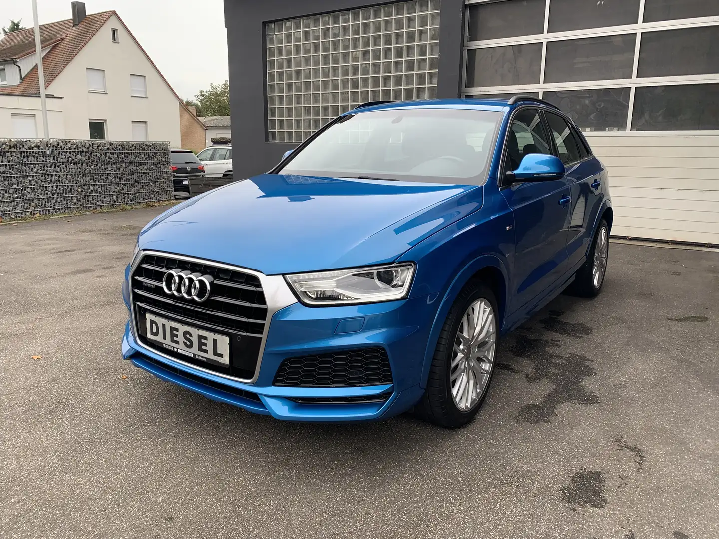Audi Q3 Q3 2.0 TDI quattro S-tronic "S line" Blau - 1
