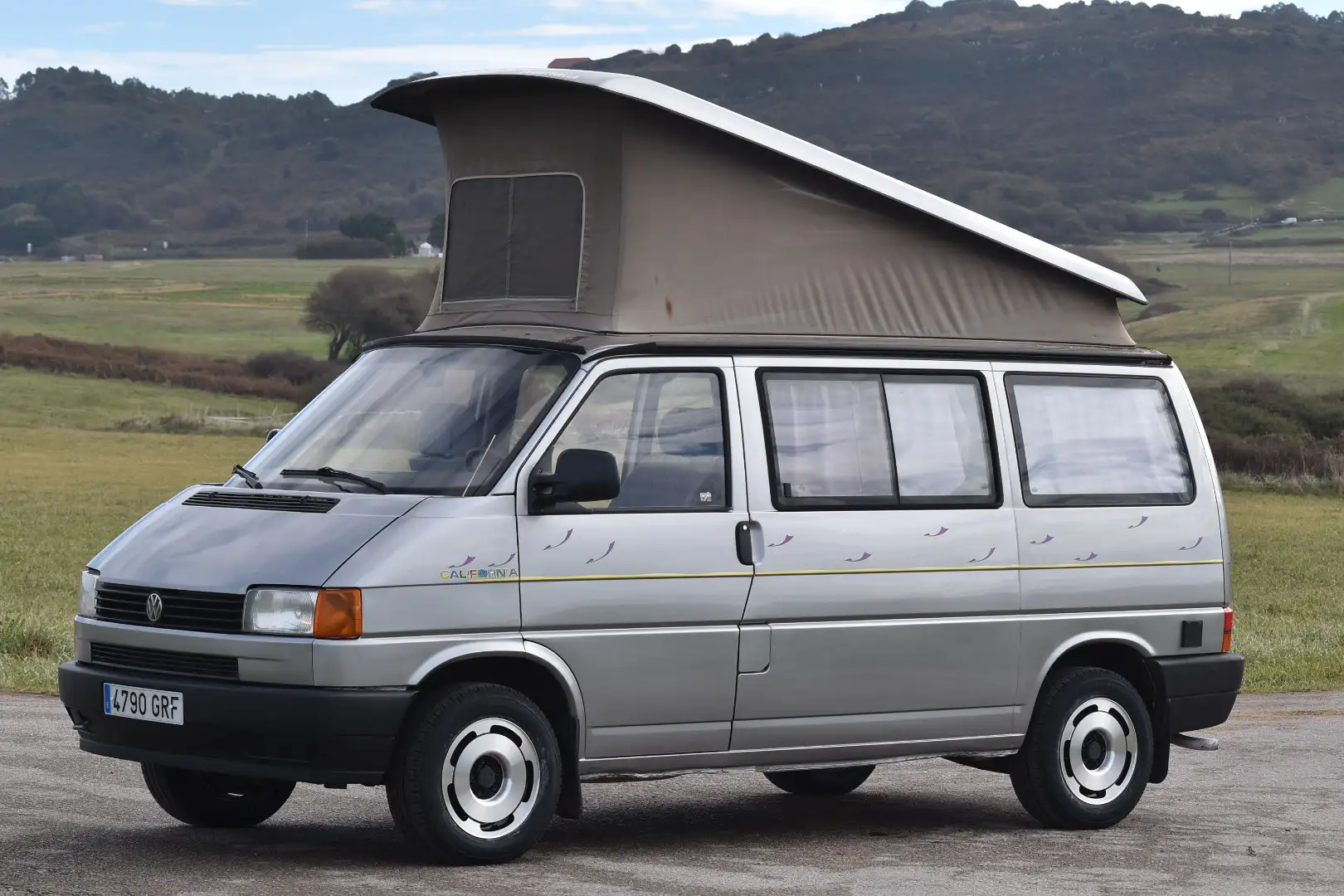Volkswagen T4 California 2.4D Plateado - 1