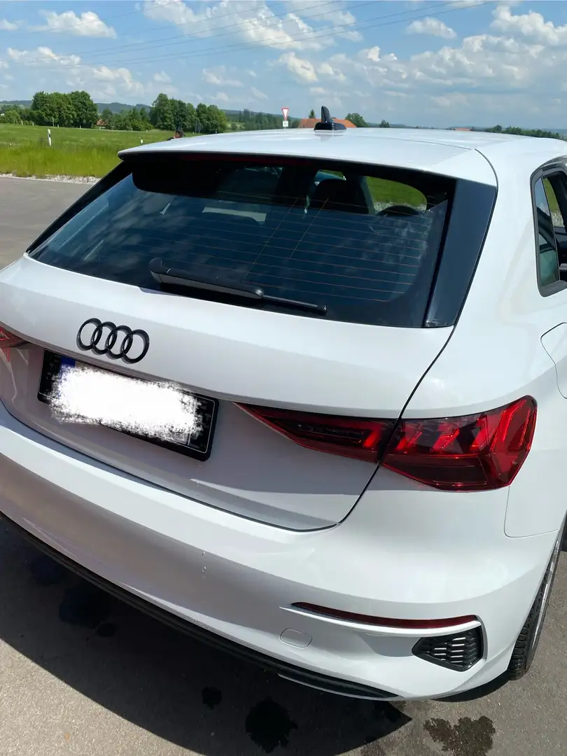 Audi A3 35 TFSI basis Weiß - 1