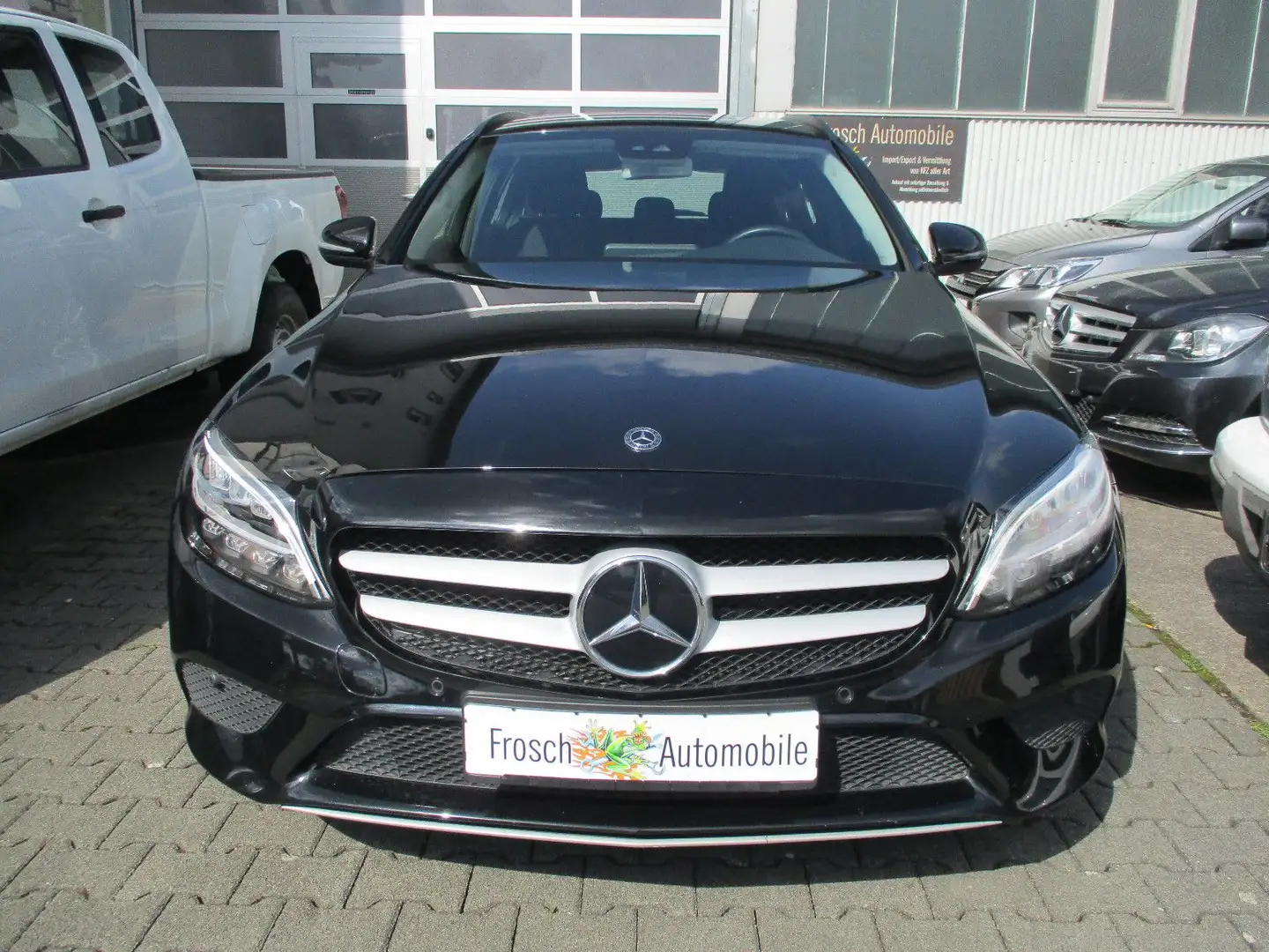 Mercedes-Benz C 200 dt*wenig Kilometer*Navi*A/T* Noir - 1