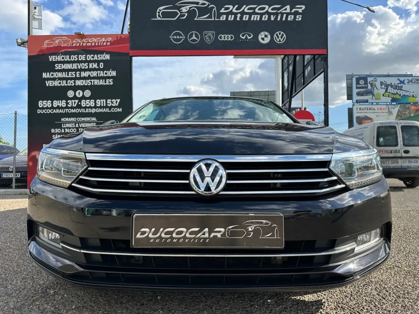 Volkswagen Passat Variant 2.0TDI Advance 110kW Negro - 1