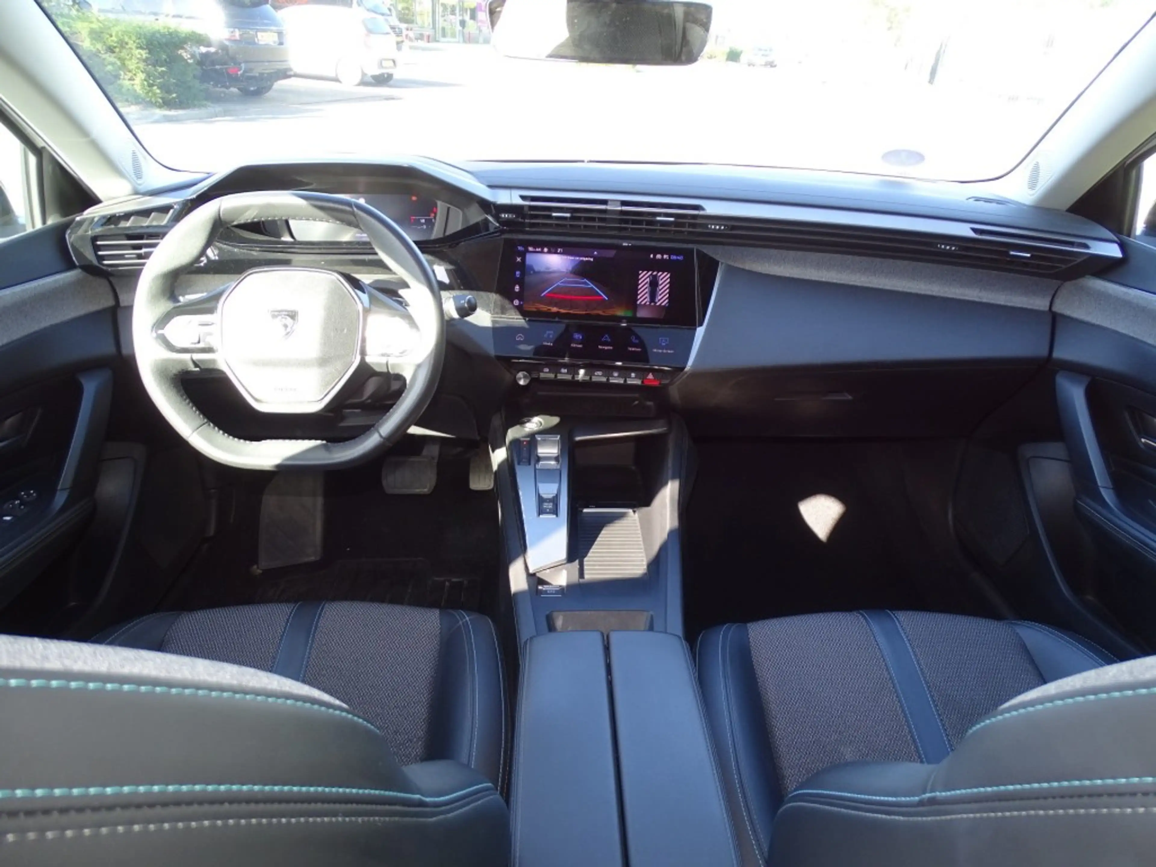 Peugeot 308 1.2 PURETECH ALLURE-Multimedia-Cruise-ISOfix-Autom — photo 6