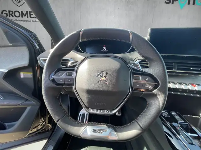 Peugeot 5008 view 10
