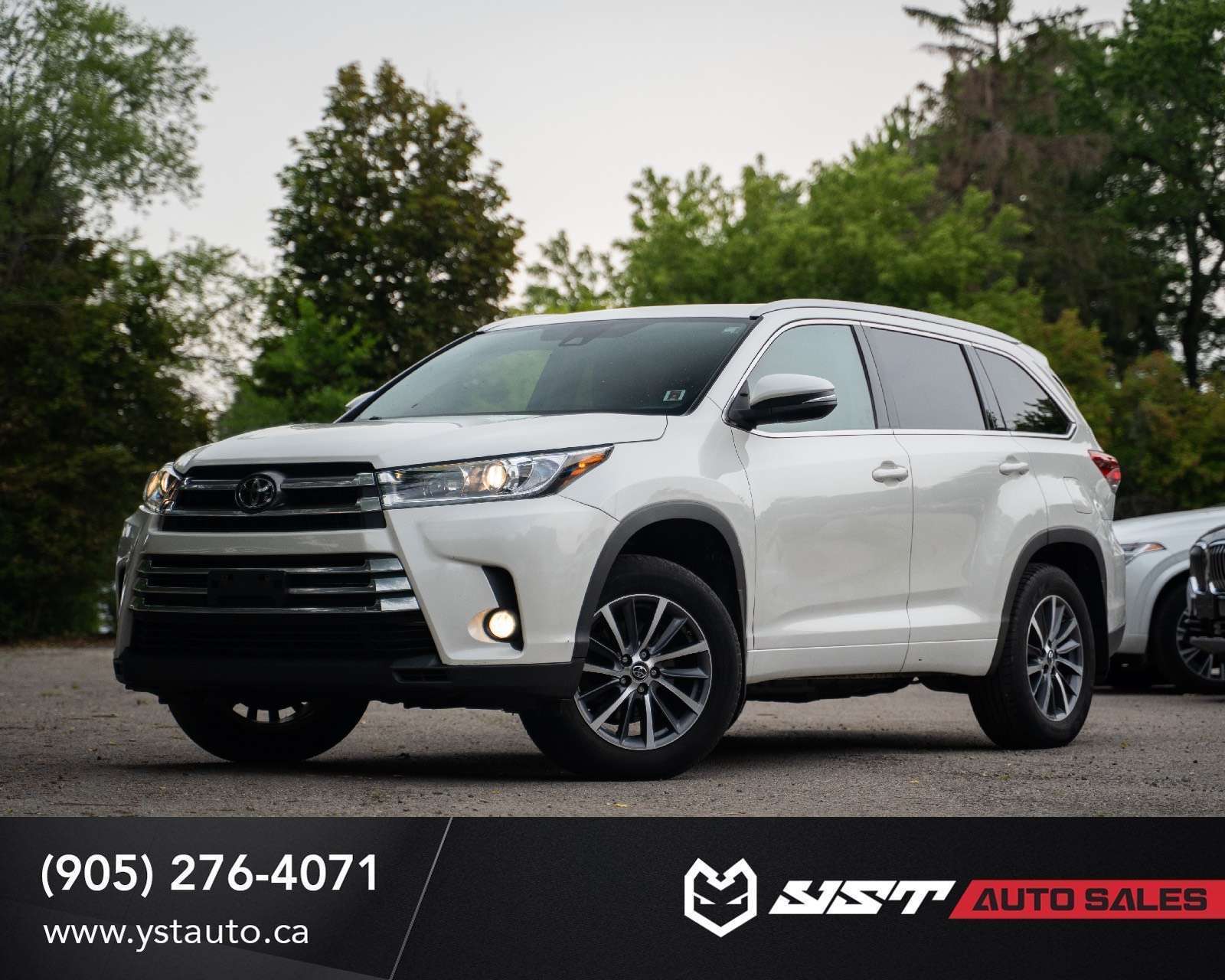 White 2017 Toyota Highlander SUV / Crossover All-Wheel Drive Automatic