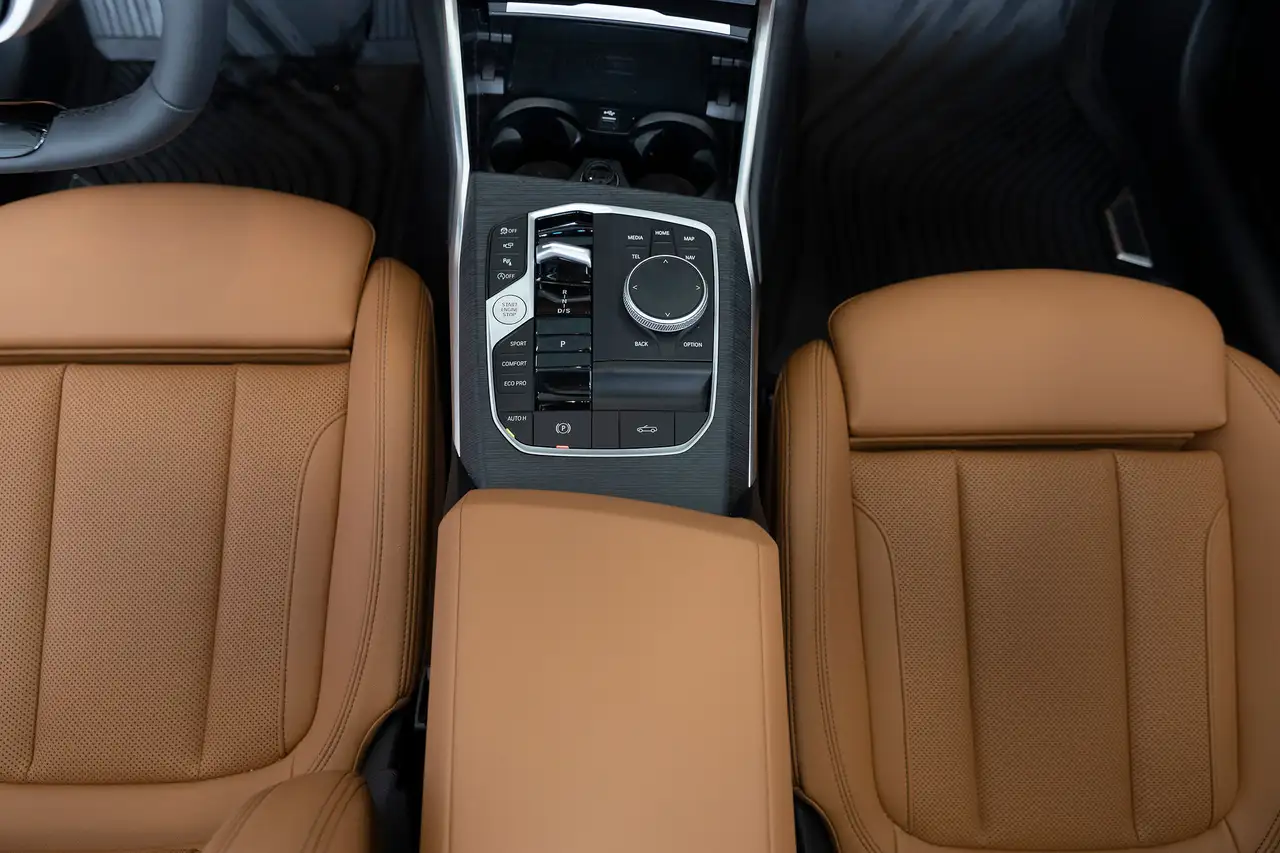 BMW 4 Series photo BMW 4 Series
