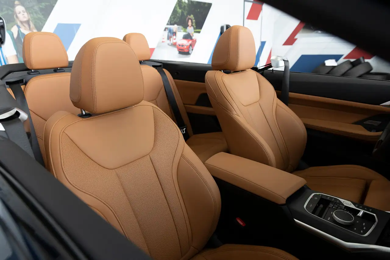 BMW 4 Series photo BMW 4 Series