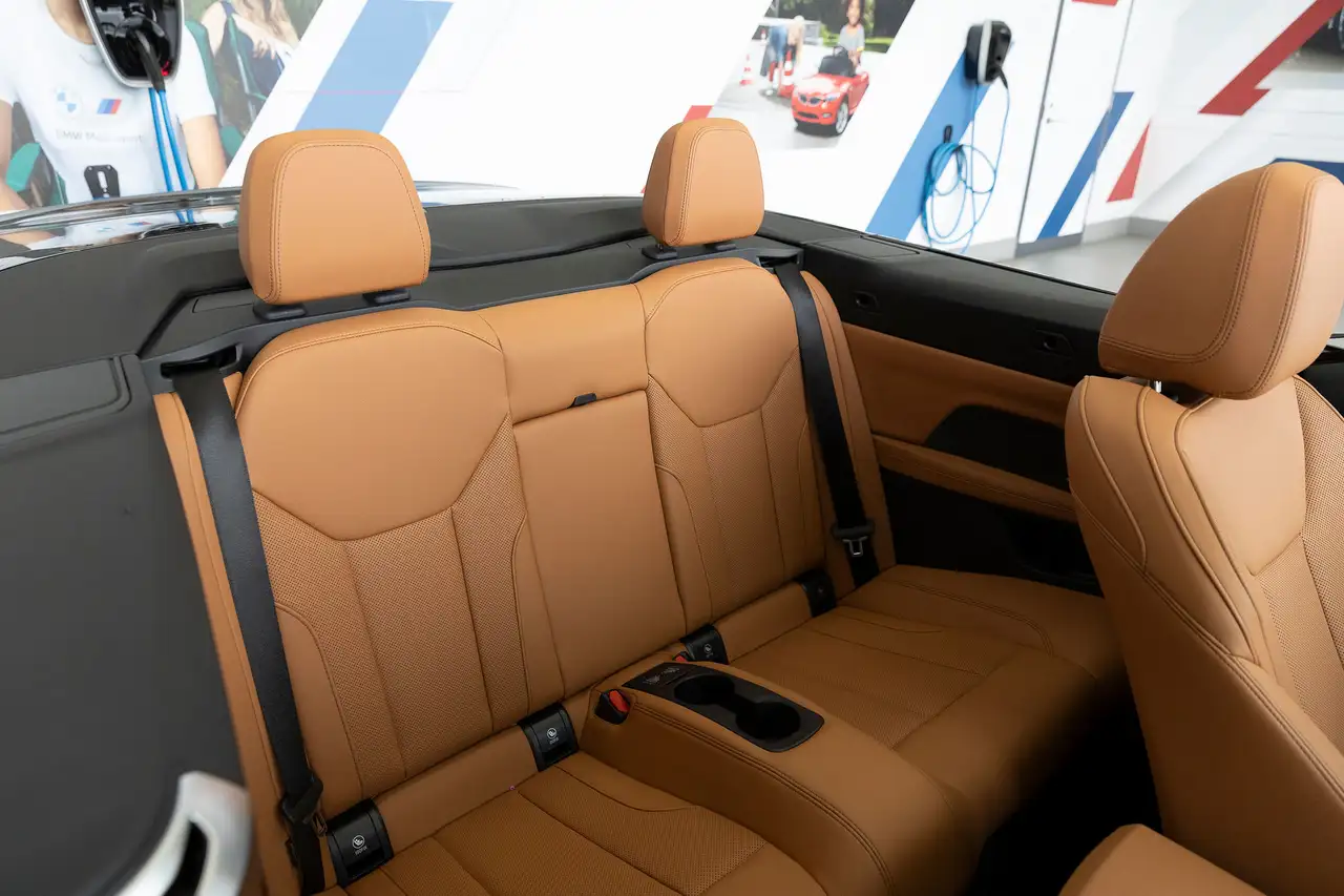 BMW 4 Series photo BMW 4 Series