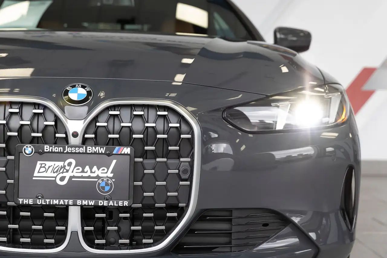 BMW 4 Series photo BMW 4 Series