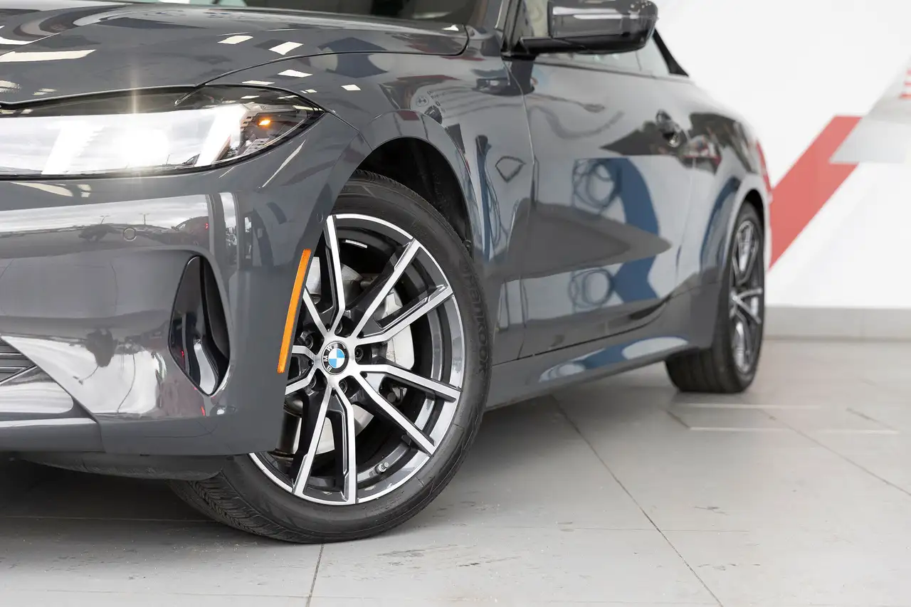 BMW 4 Series photo BMW 4 Series