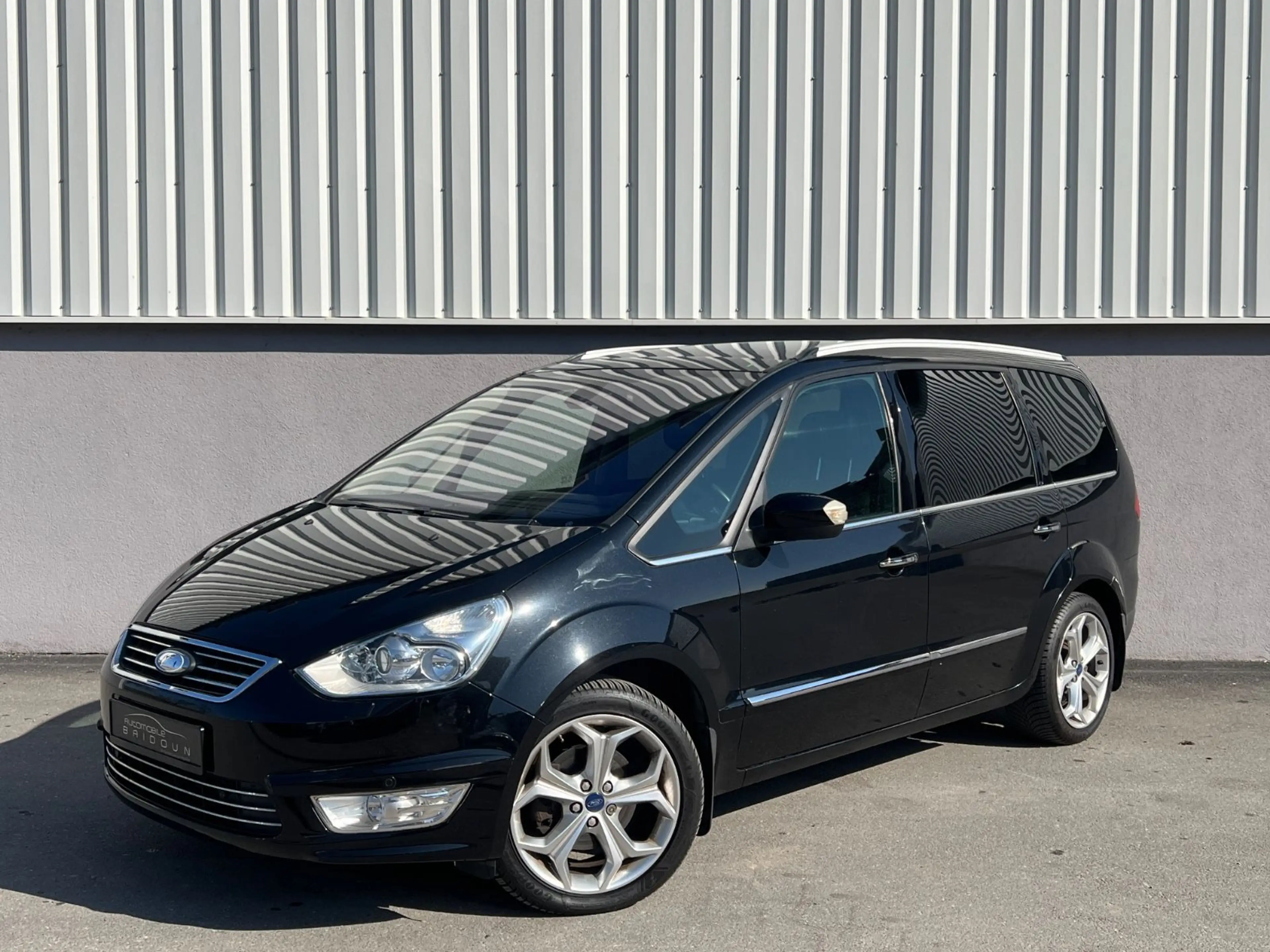 Ford Galaxy Titanium*PDC*NAVI*LEDER*7SITZER*
