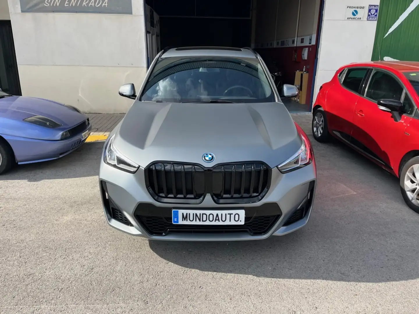 BMW X1 sDrive 18dA M Sport Grey - 1