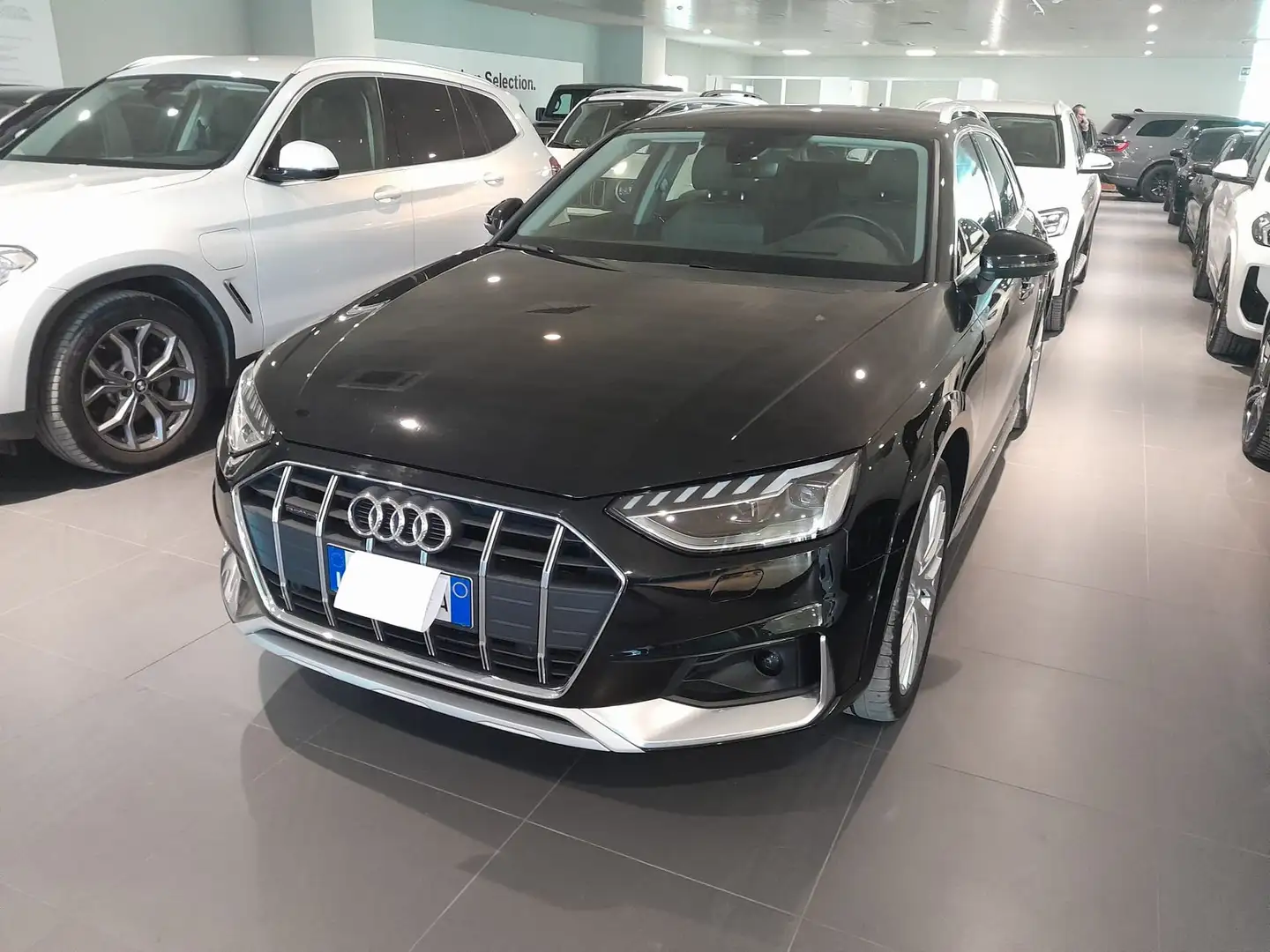 Audi A4 allroad 40 2.0 tdi mhev Business quattro 204cv s-tronic Schwarz - 1