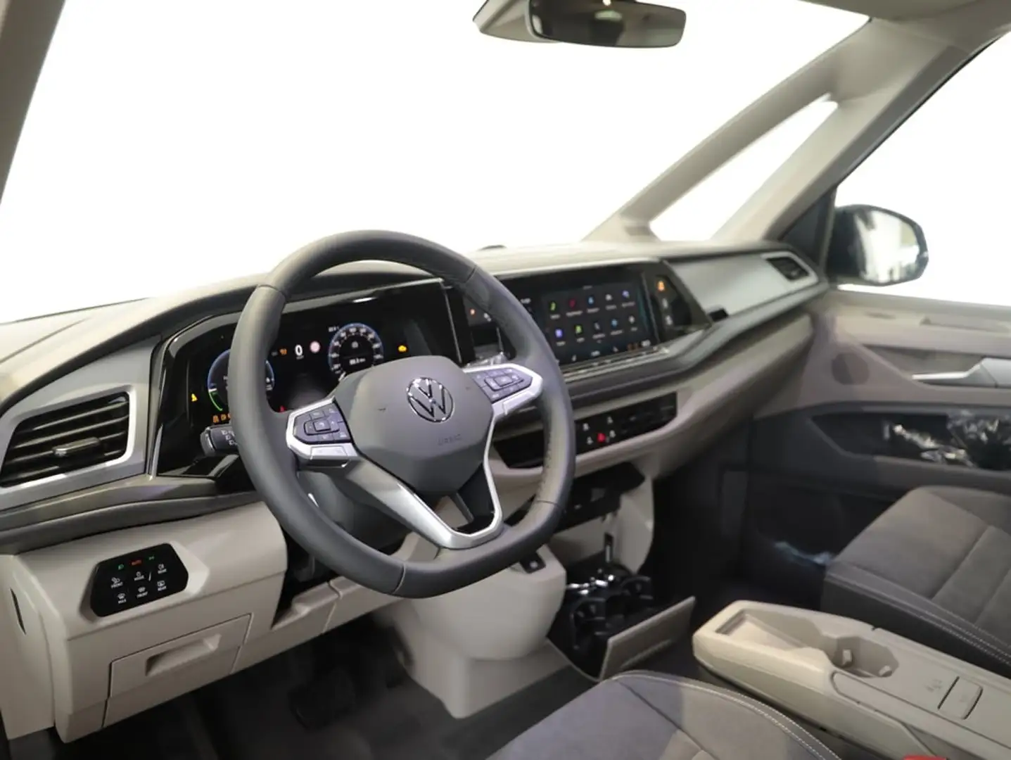 Volkswagen T6 California VW Multivan T6 California eHybrid 180 kW 4M Schwarz - 2